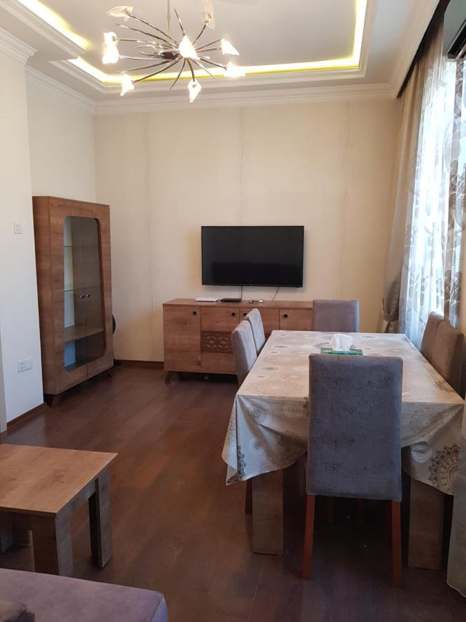 Central Baku Luxury Apartment On Nizami Street Exterior photo