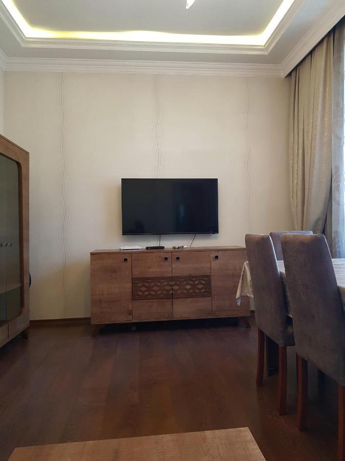 Central Baku Luxury Apartment On Nizami Street Exterior photo